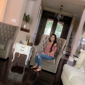 Meet your Posher, Gemma